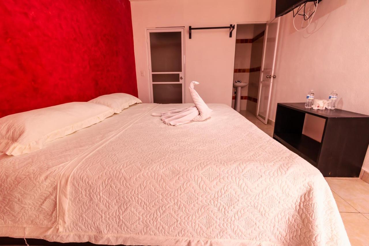 Hotel Bello Caribe Express 코수멜 외부 사진