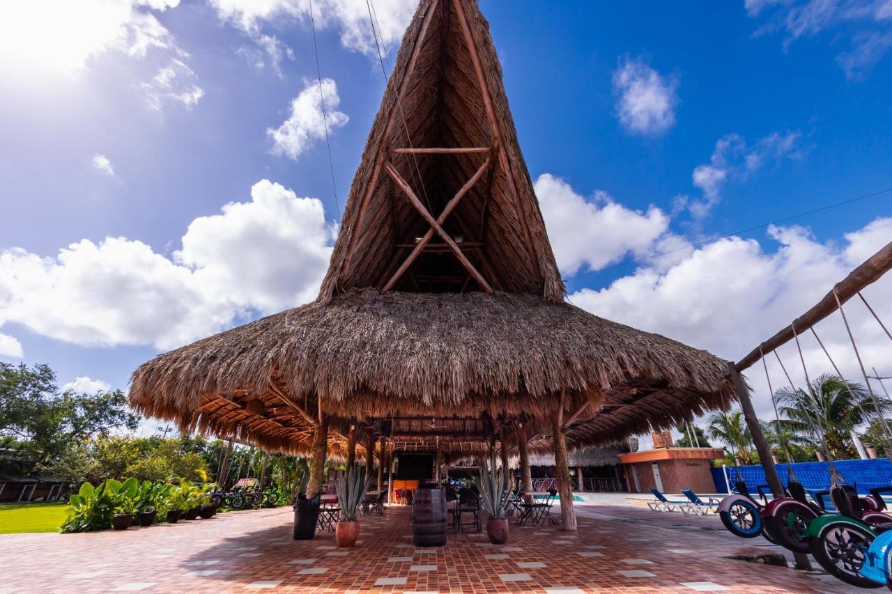Hotel Bello Caribe Express 코수멜 외부 사진