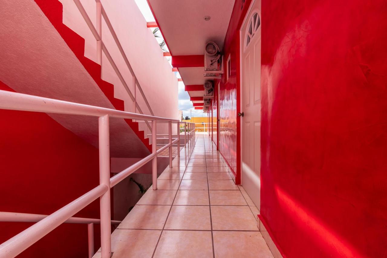 Hotel Bello Caribe Express 코수멜 외부 사진