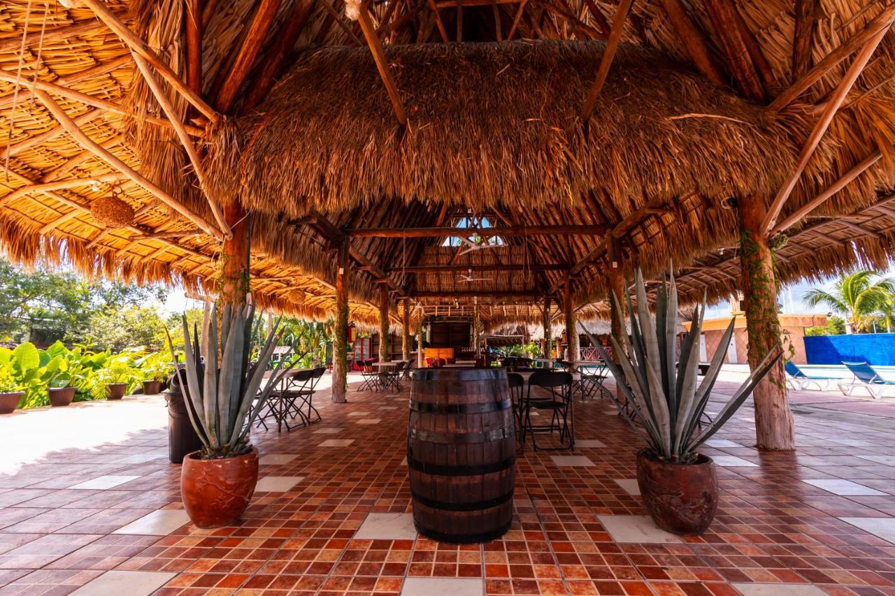 Hotel Bello Caribe Express 코수멜 외부 사진